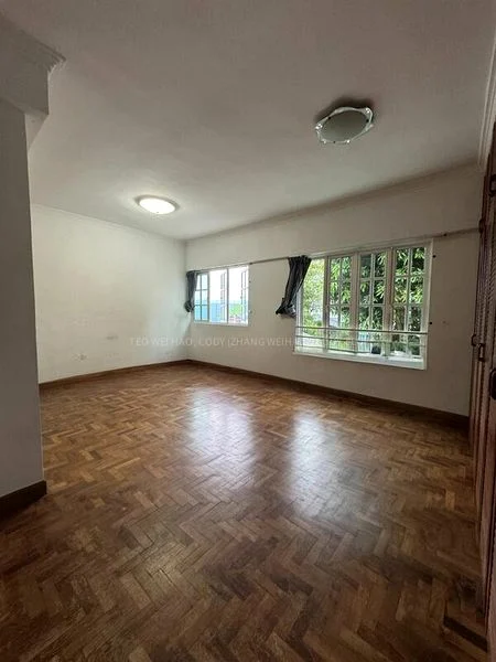 5 Bed Corner Terrace (Landed) for Rent in Simei Street 4 - Image 2