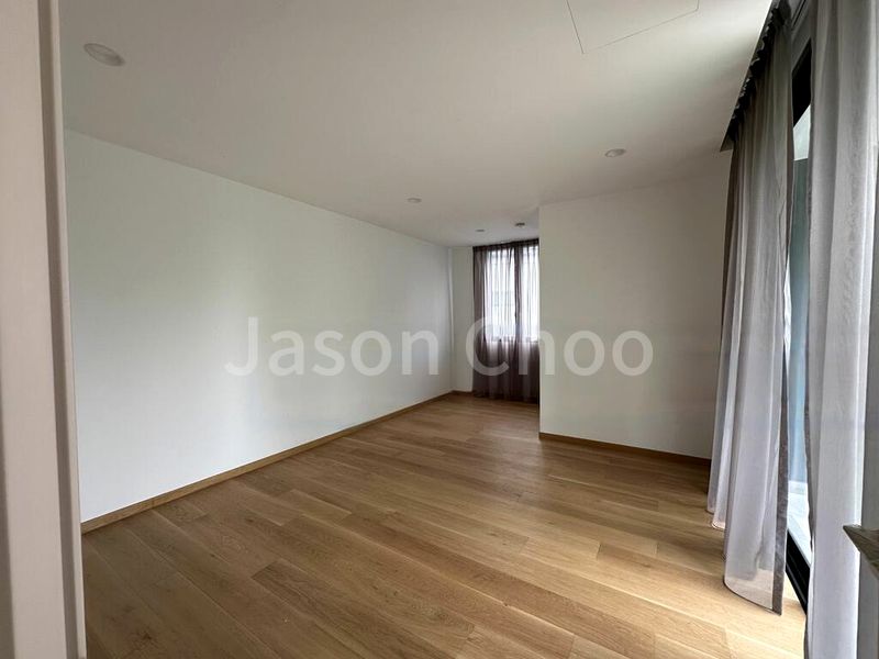 7 Bed Bungalow (Landed) for Sale in  Sian Tuan Avenue - Image 3