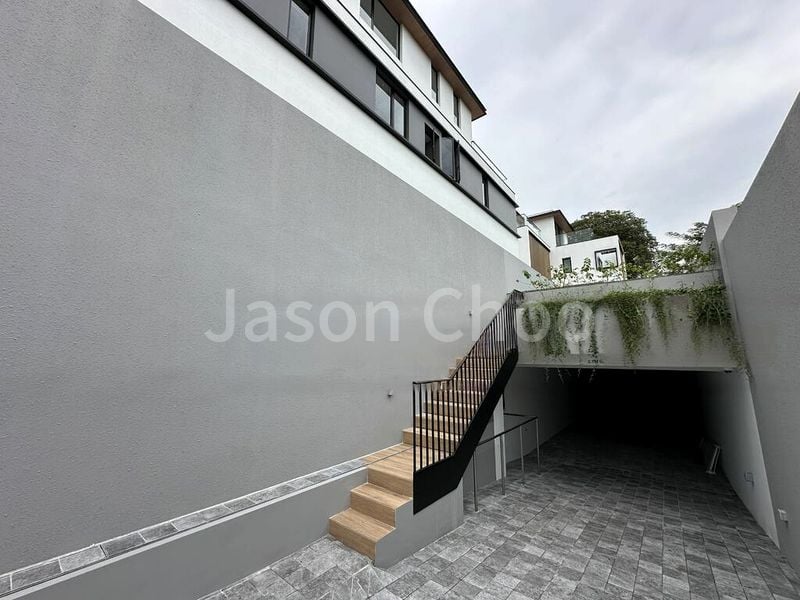 7 Bed Bungalow (Landed) for Sale in  Sian Tuan Avenue - Image 12