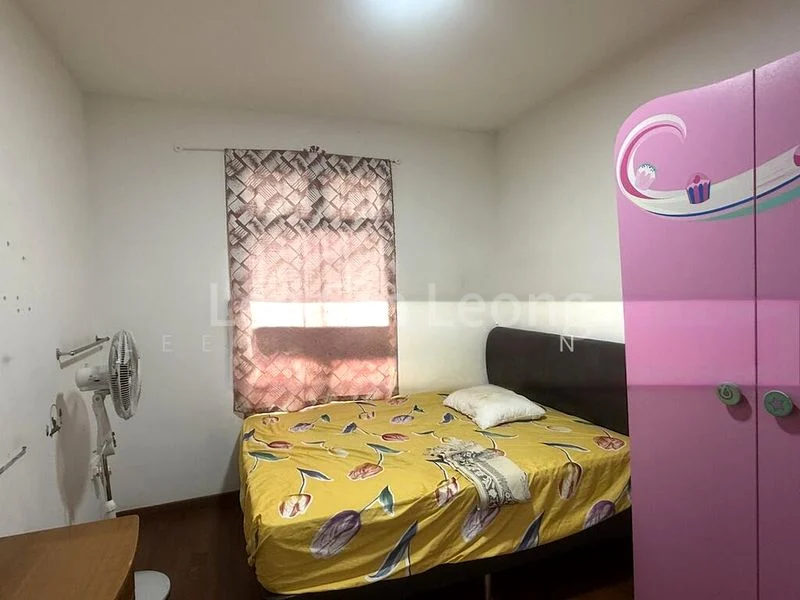 Master Room (HDB) for Rent in  36 Margaret Drive - Image 5