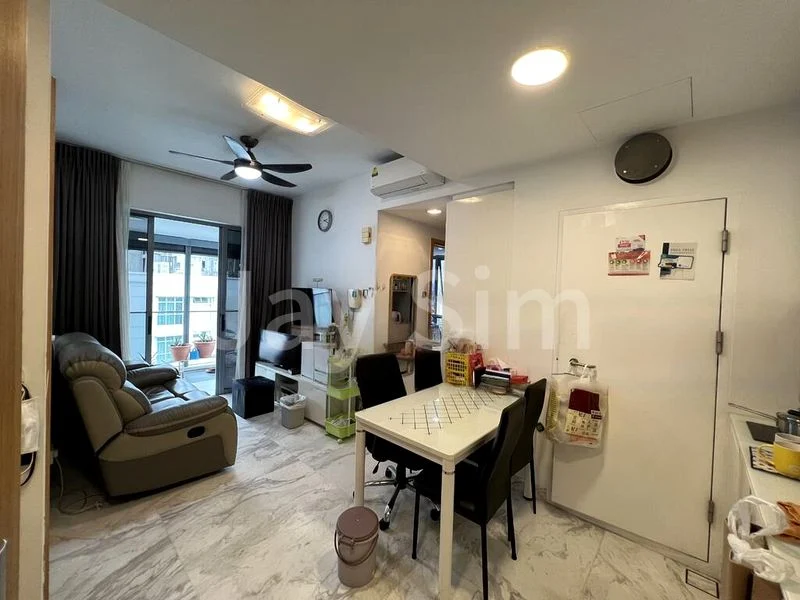 2 Bed Condo for Rent in  Luma - Image 11