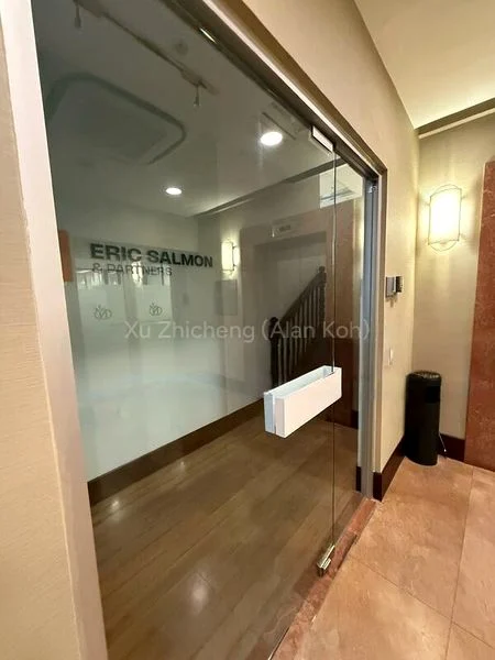 Office for Rent: Capital Square 3 - Image 1