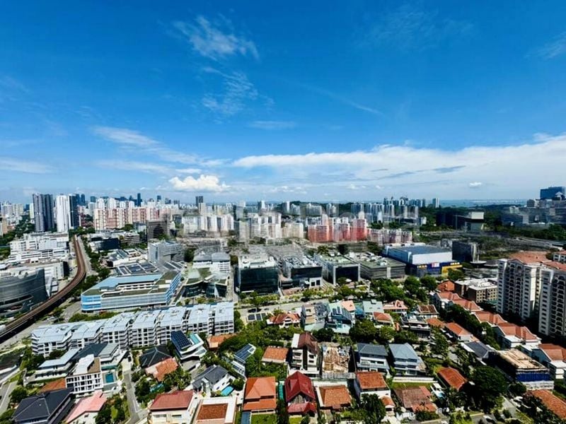 2 Bed Condo for Sale in Stirling Residences - Image 15