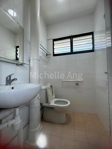 4 Room (4NG) HDB for Rent in  543 Bedok North Street 3 - Image 1