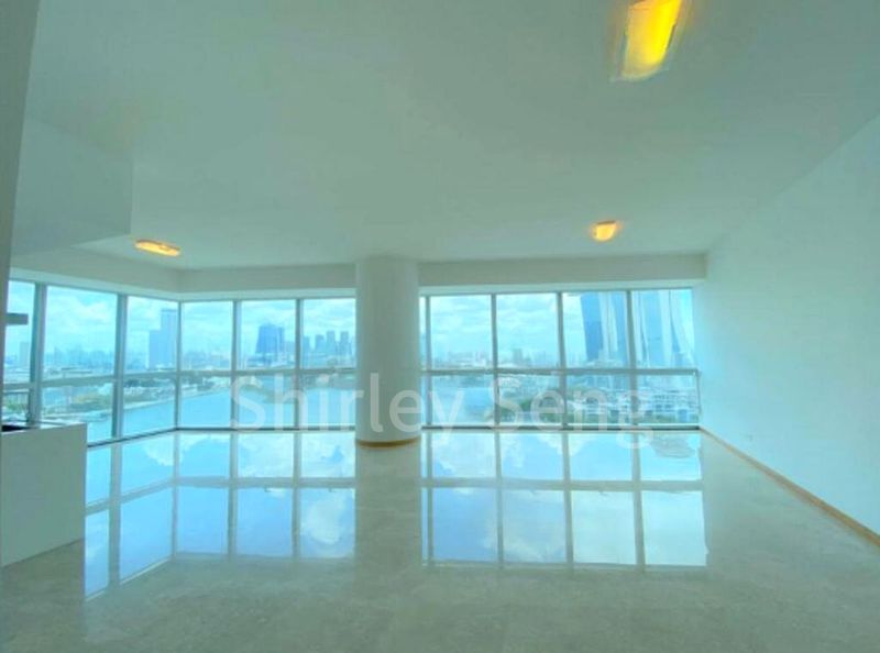 4 Bed Condo for Sale in  Marina Bay Link Mall - Image 1