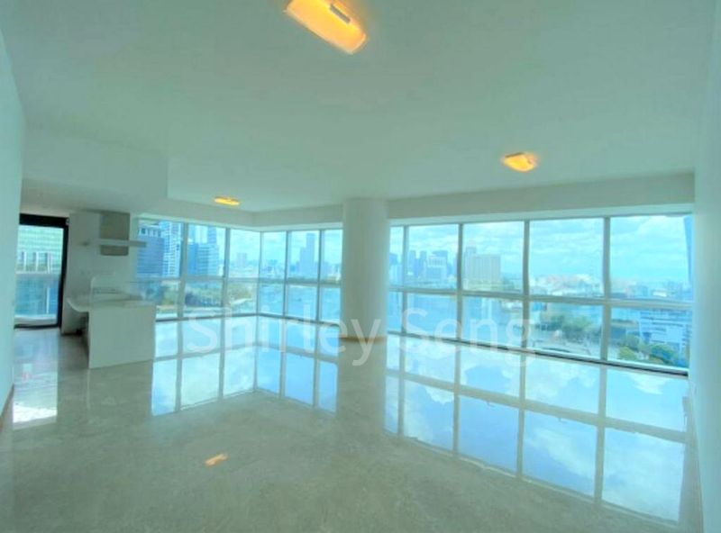 4 Bed Condo for Sale in  Marina Bay Link Mall - Image 2