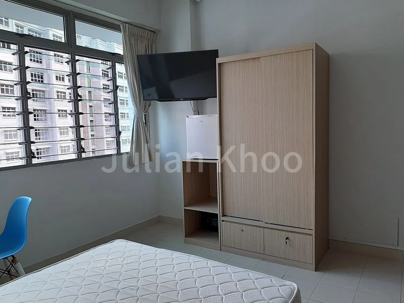 Studio Service Apartment (Condo) for Rent in 85 SOHO @ Boon Lay - Image 2