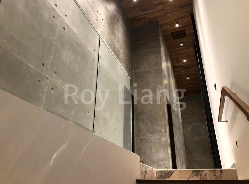 Room (Landed) for Rent in  Saint Francis Road - Image 8