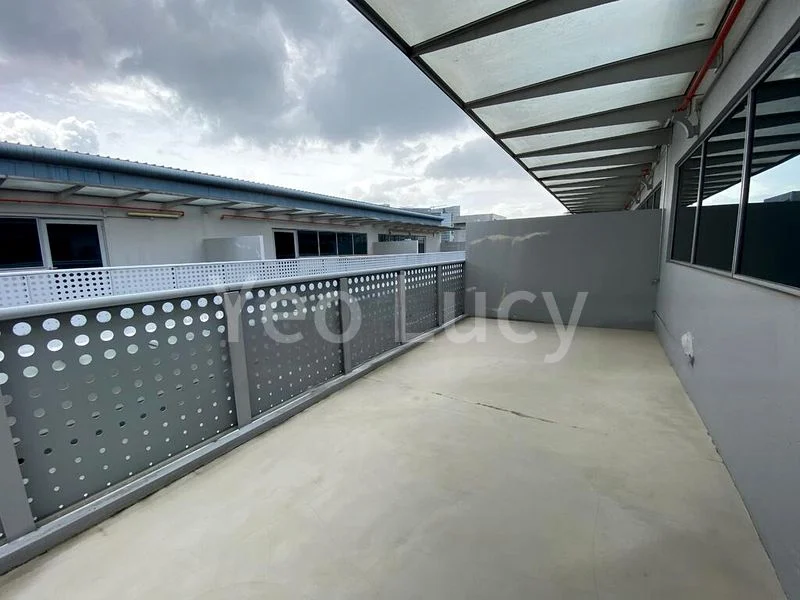 Light Industrial (B1) for Rent: One Commonwealth - Image 2