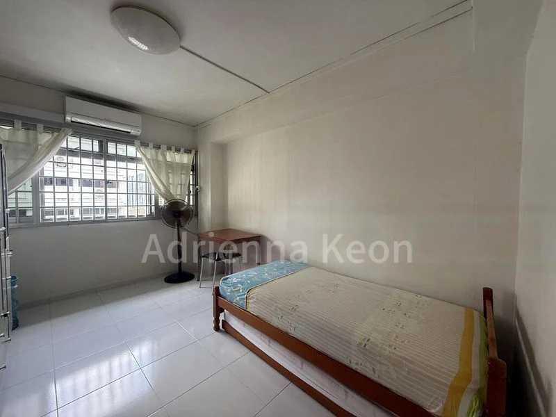 Room (HDB) for Rent in  82 Strathmore Avenue - Image 6