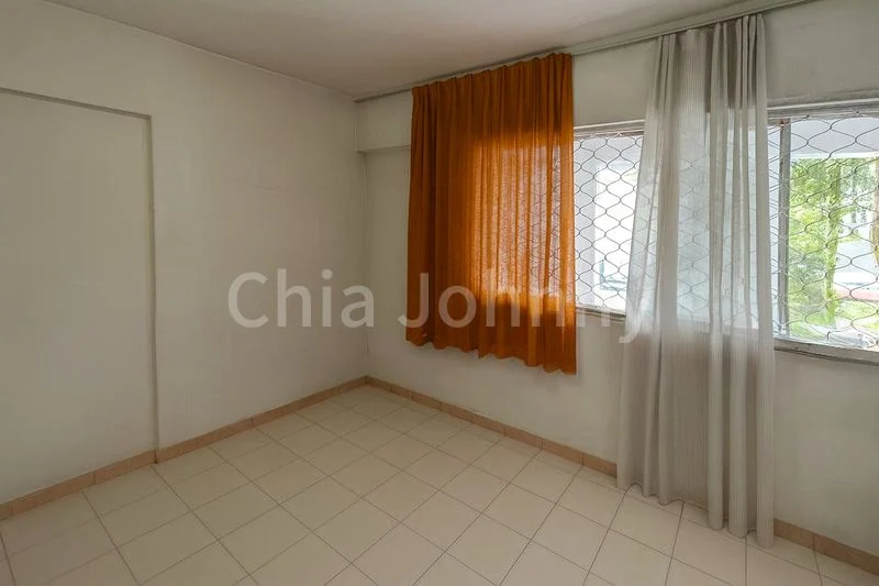 Maisonette HDB for Sale in  114 Clementi Street 13 - Image 7