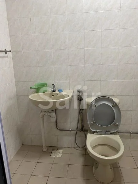 5 Room (5I) HDB for Rent in  11 Joo Seng Road - Image 2