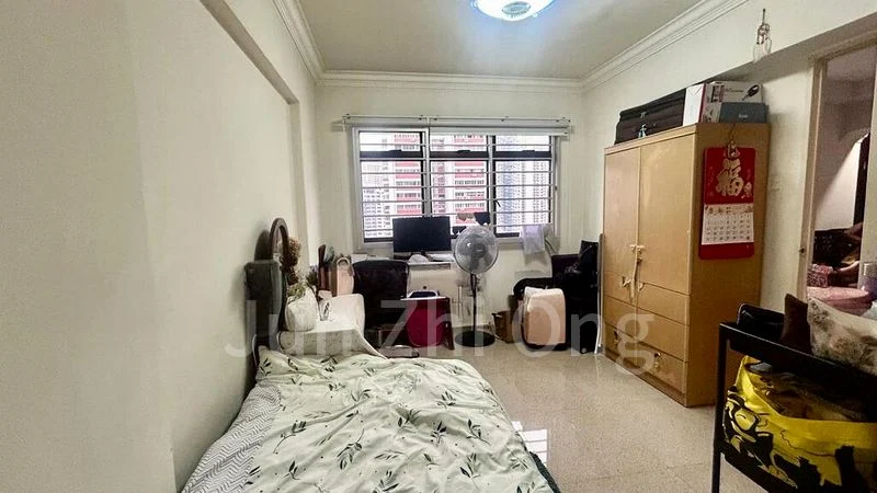 Common Room (HDB) for Rent in  118D Jalan Membina - Image 3