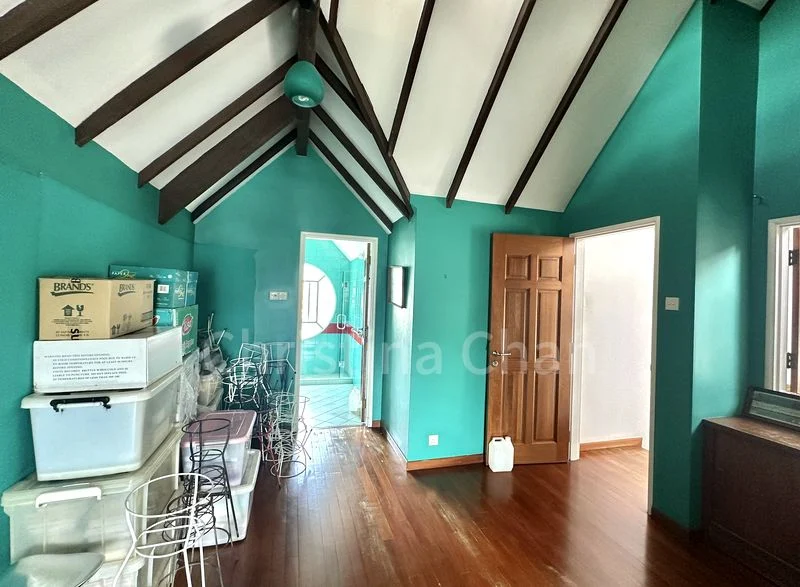 4+1 Bed Semi-Detached House (Landed) for Sale in  Fir Avenue - Image 3