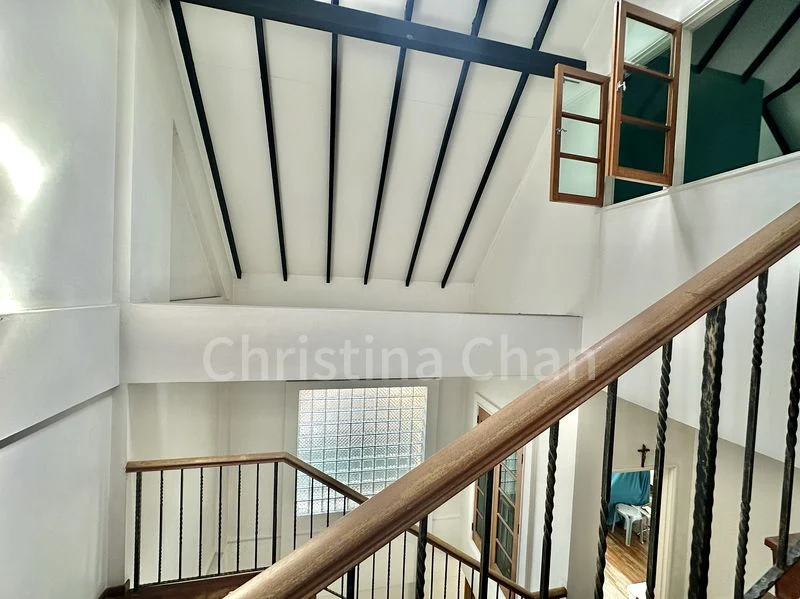 4+1 Bed Semi-Detached House (Landed) for Sale in  Fir Avenue - Image 2