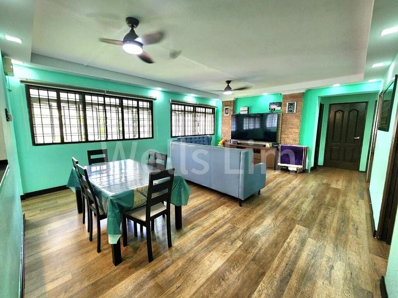 5 Room (5I) HDB for Sale in  611 Choa Chu Kang Street 62 - Image 2