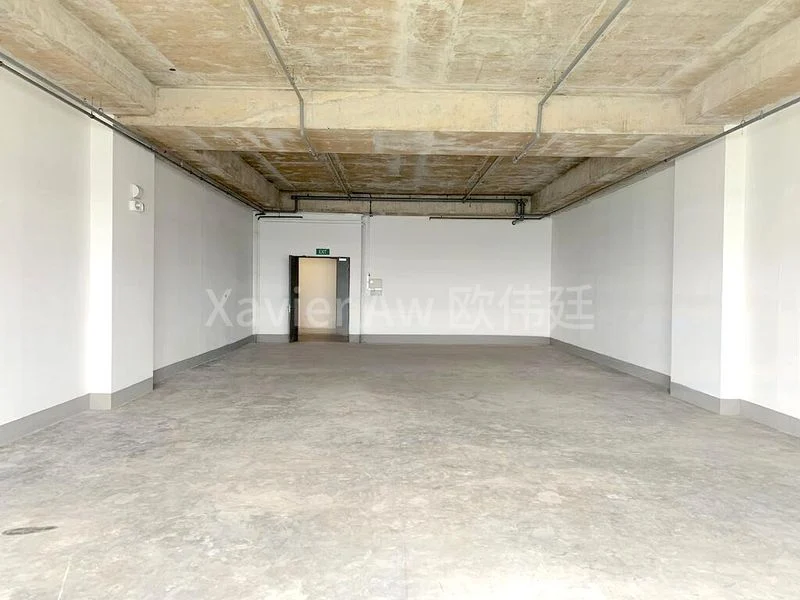 Light Industrial (B1) for Rent: Nordcom I - Image 2