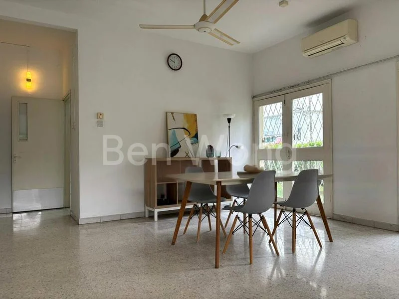 6 Bed Semi-Detached House (Landed) for Sale in  Freesia Woods - Image 3