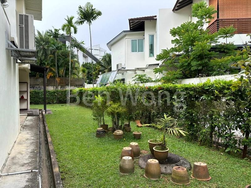 6 Bed Semi-Detached House (Landed) for Sale in  Freesia Woods - Image 6