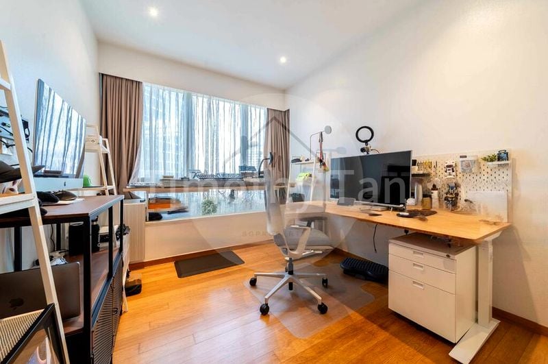 3 Bed Apartment (Condo) for Sale in  Marina Bay Suites - Image 5