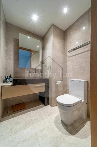 3 Bed Apartment (Condo) for Sale in  Marina Bay Suites - Image 6