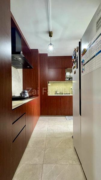 Maisonette HDB for Sale in  615 Hougang Avenue 8 - Image 10