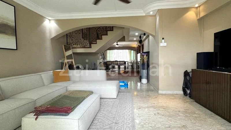 Maisonette HDB for Sale in  615 Hougang Avenue 8 - Image 13