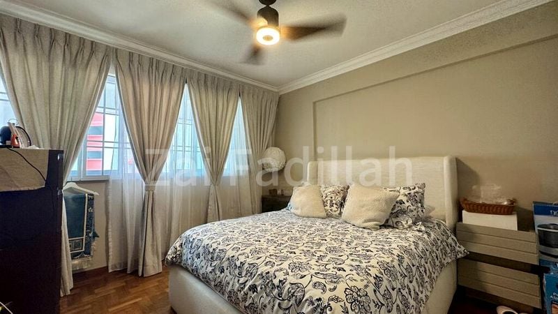 Maisonette HDB for Sale in  615 Hougang Avenue 8 - Image 5