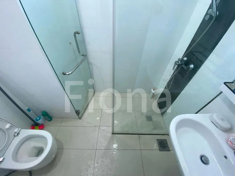 Common Room (Condo) for Rent in  Summer Green - Image 4