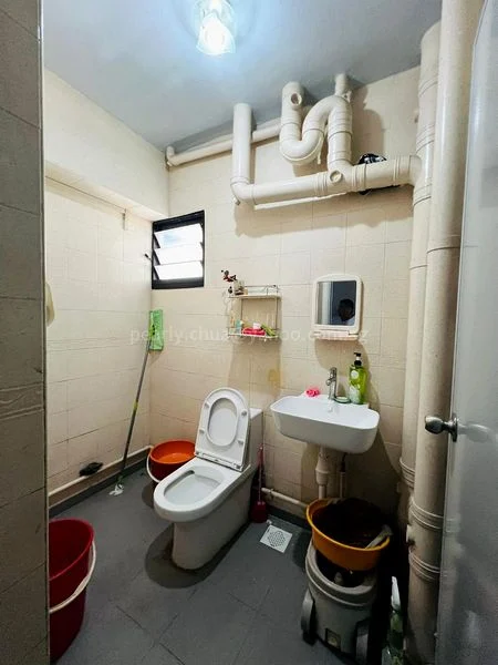 Common Room (HDB) for Rent in  297A Compassvale Street - Image 4