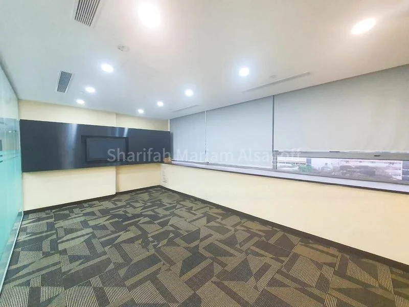 Light Industrial (B1) for Rent: Cendex Centre - Image 7