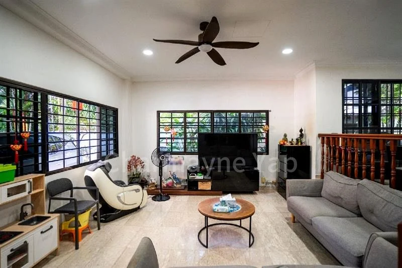 6 Bed Semi-Detached House (Landed) for Sale in  Lengkong Empat - Image 2