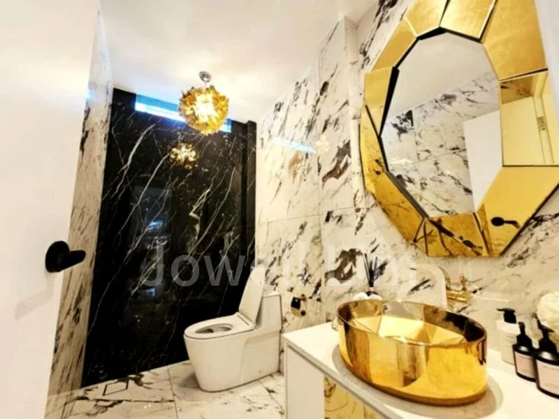 5 Bed Bungalow (Landed) for Sale around  Sunset Way - Image 1