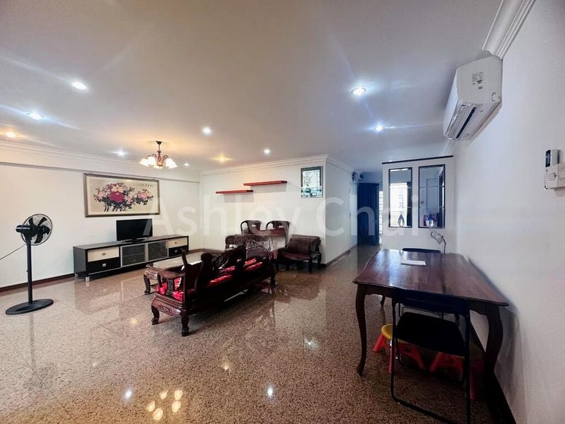 Premium HDB for Rent in 262D Compassvale Street - Image 2