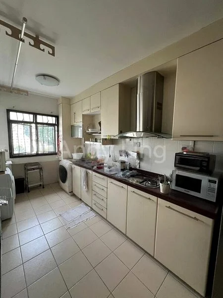 4 Room (4A) HDB for Sale in 87 Telok Blangah Heights - Image 6