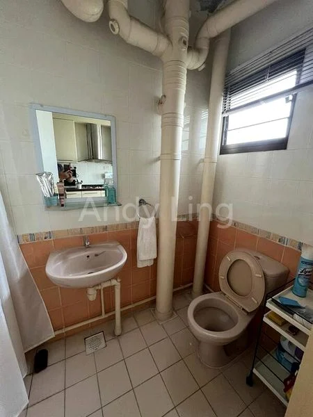 4 Room (4A) HDB for Sale in 87 Telok Blangah Heights - Image 8