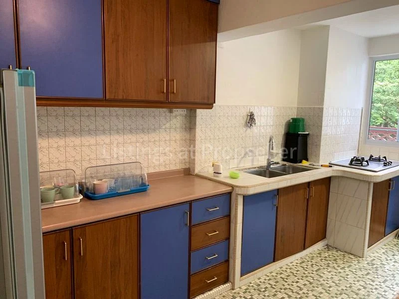 3 Room (3I) HDB for Sale in 128 Bukit Merah View - Image 3
