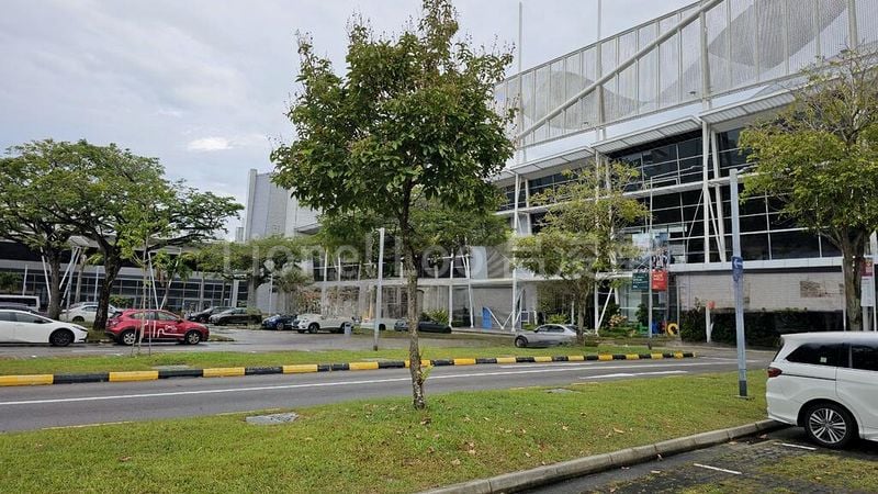 Food & Beverage for Sale: Pasir Panjang Walk-Up Apartment - Image 1