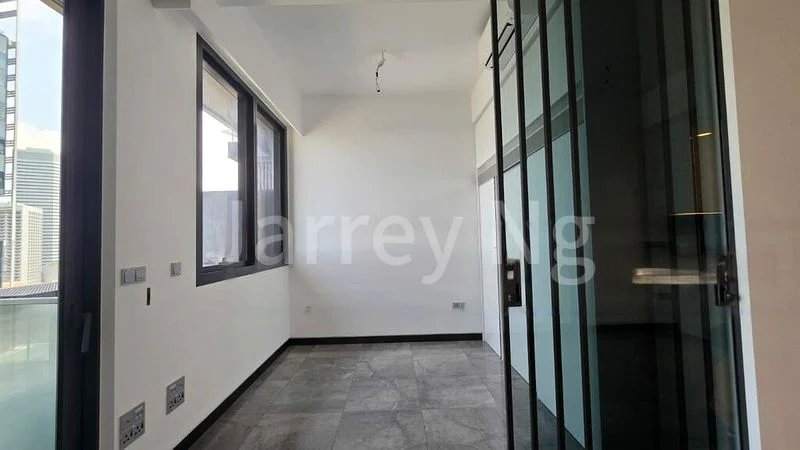 1 Bed Condo for Rent in Midtown Bay - Image 3