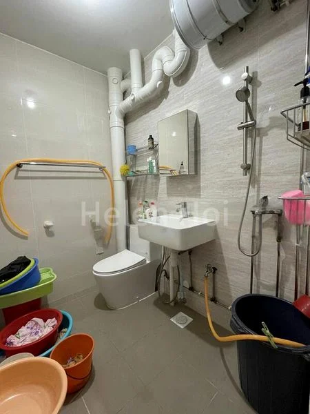 5 Room (5I) HDB for Sale in  949 Jurong West Street 91 - Image 1