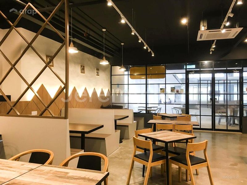 Shop / Shophouse for Rent: ❤️BRAND NEW Shop/Office on Hong Kong Street | A Short Walk from MRT | Prime Destination Location - Image 1