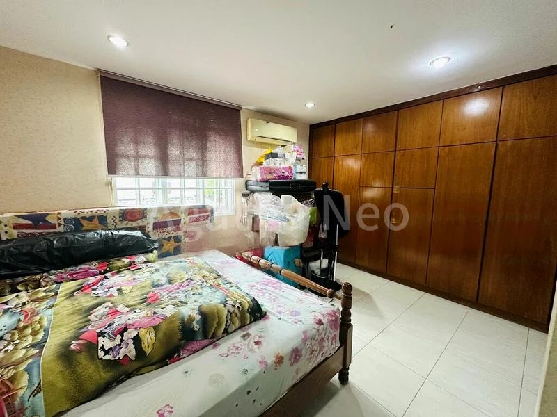 5 Bed Corner Terrace (Landed) for Sale in  Upper Paya Lebar Road - Image 8