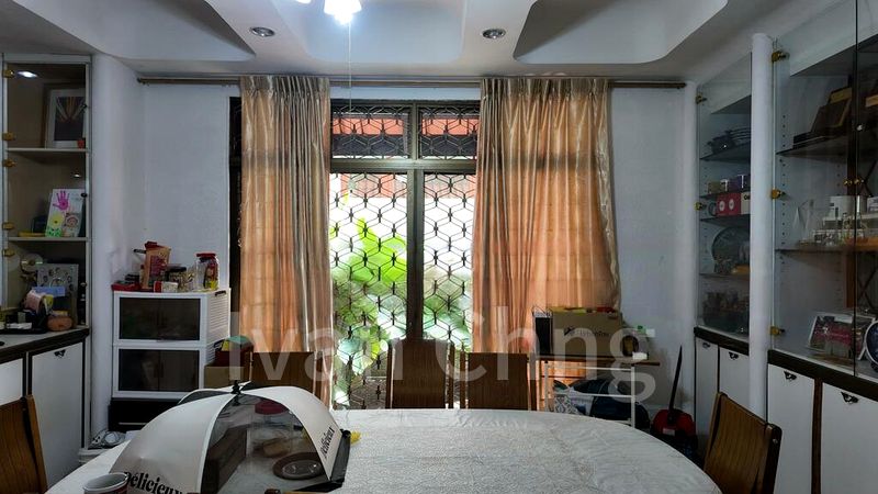 5 Bed Corner Terrace (Landed) for Sale in  Sennett Estate - Image 8