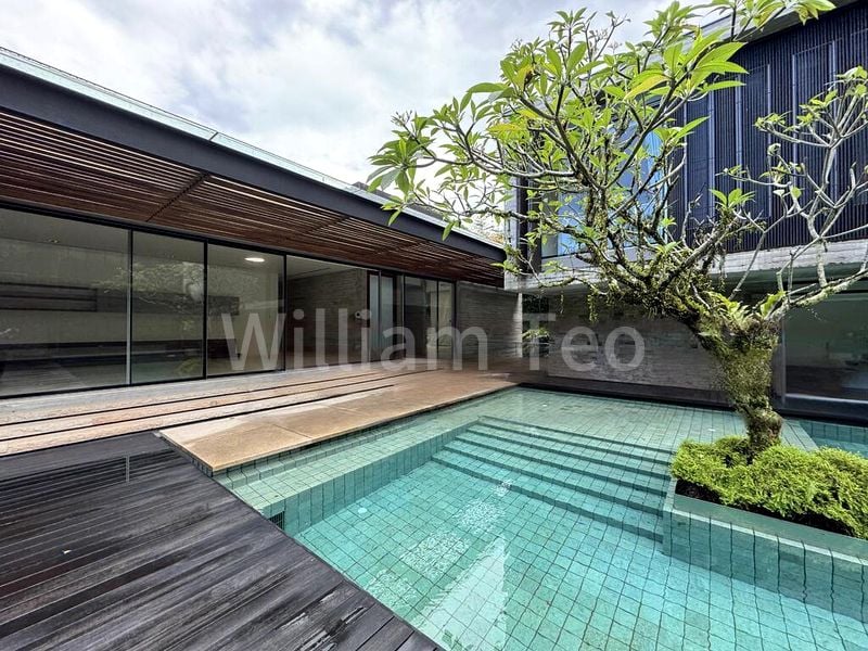 8 Bed Bungalow (Landed) for Rent in  Binjai Crest - Image 1