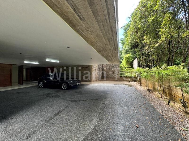 8 Bed Bungalow (Landed) for Rent in  Binjai Crest - Image 13