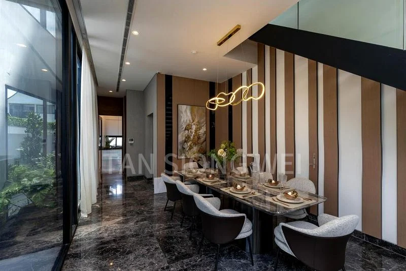 5 Bed Terraced House (Landed) for Sale in  One Mount Rosie - Image 2