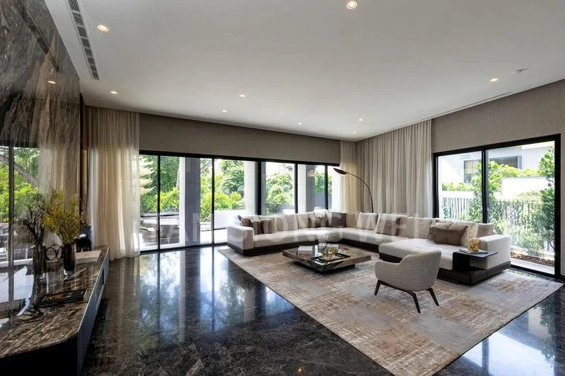 5 Bed Terraced House (Landed) for Sale in  One Mount Rosie - Image 1