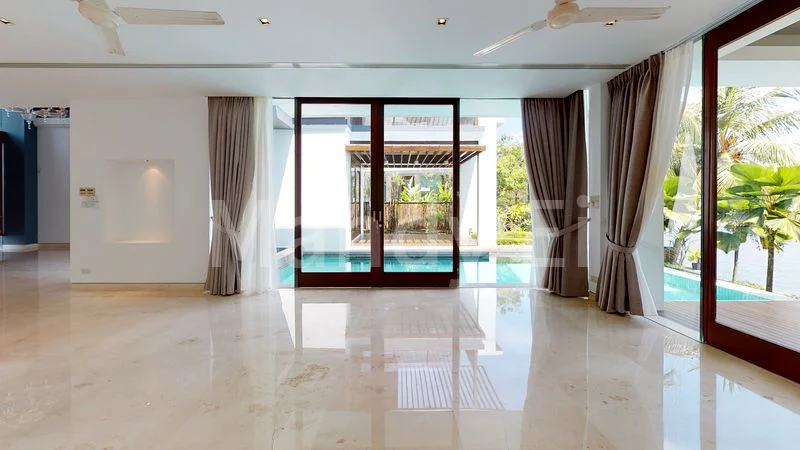 5 Bed Bungalow (Landed) for Sale in Ocean Drive - Image 8