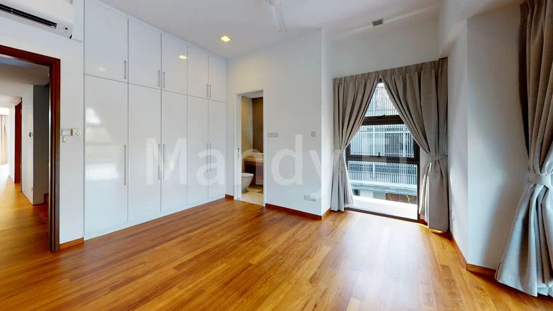 5 Bed Bungalow (Landed) for Sale in Ocean Drive - Image 3