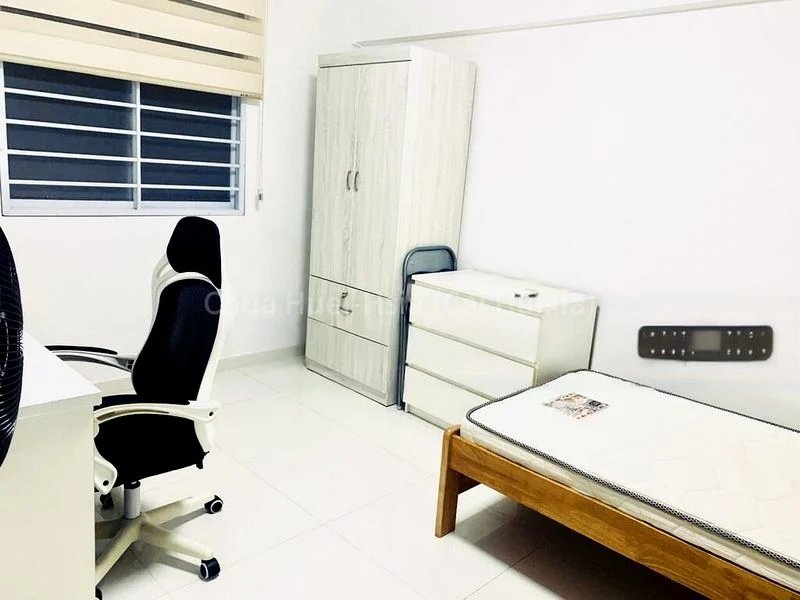 Common Room (HDB) for Rent in  173 Lorong 1 Toa Payoh - Image 1